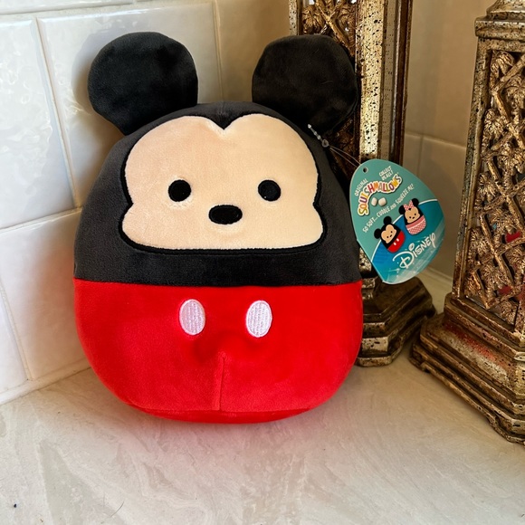 Disney Mickey Mouse Squishmallow - Picture 4 of 6